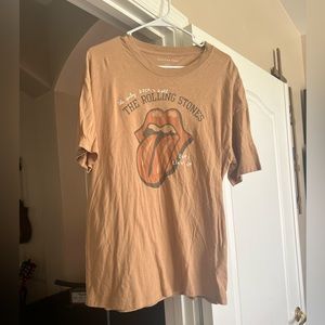 American Eagle embroidered Rolling Stones T shirt. Size Medium #americaneagle